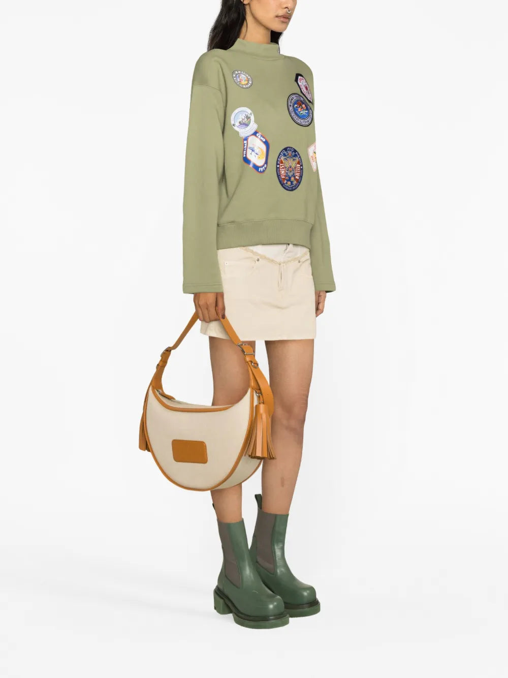 Travel Patches Cotton Sweatshirt