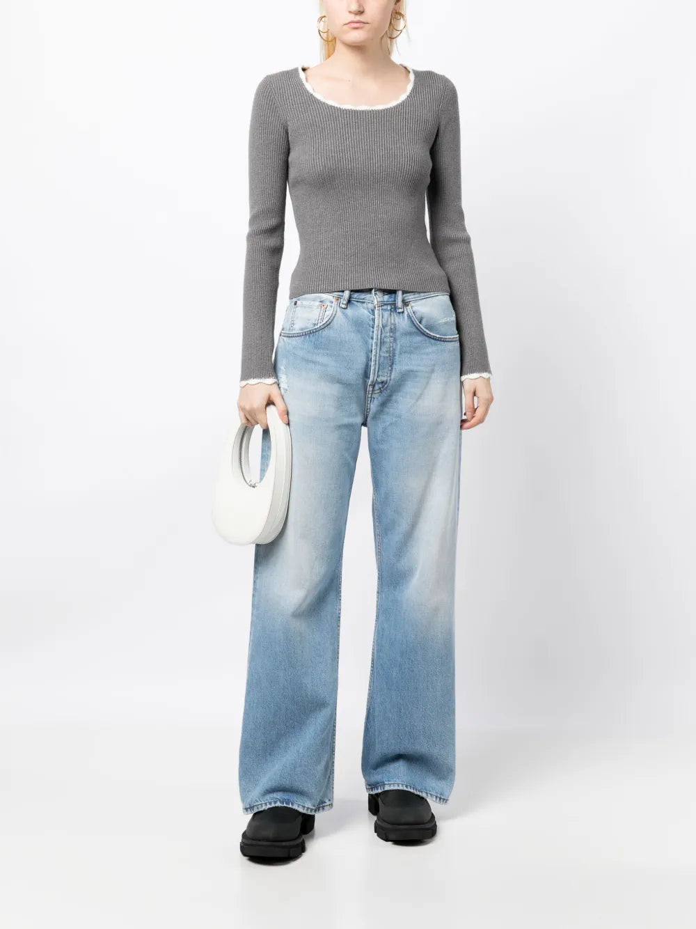 Scallop-Collar Ribbed Jumper