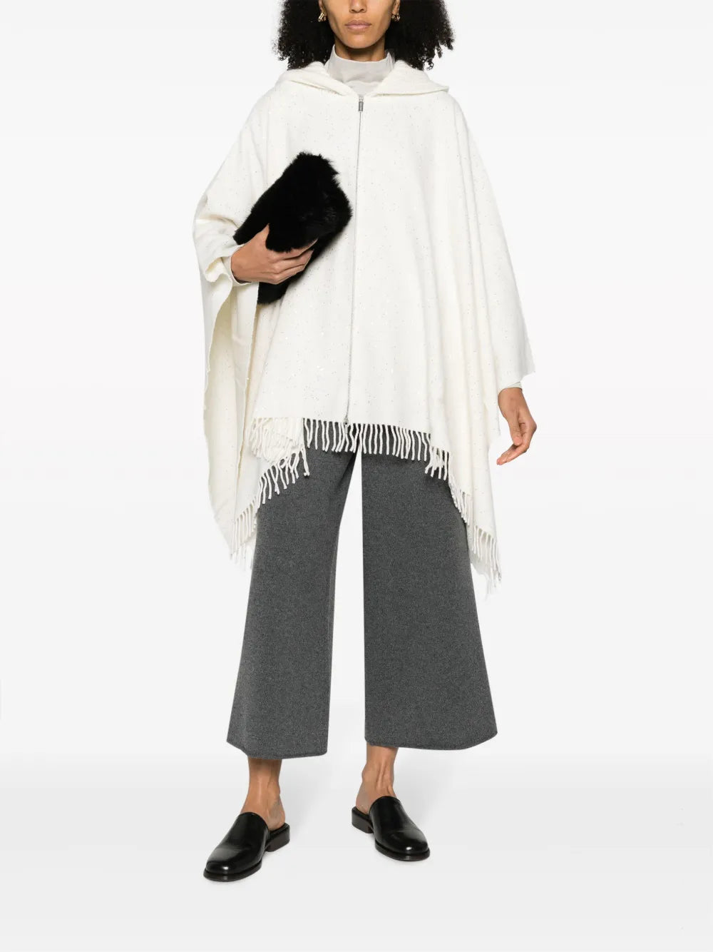 Knitted Zip-Up Cape
