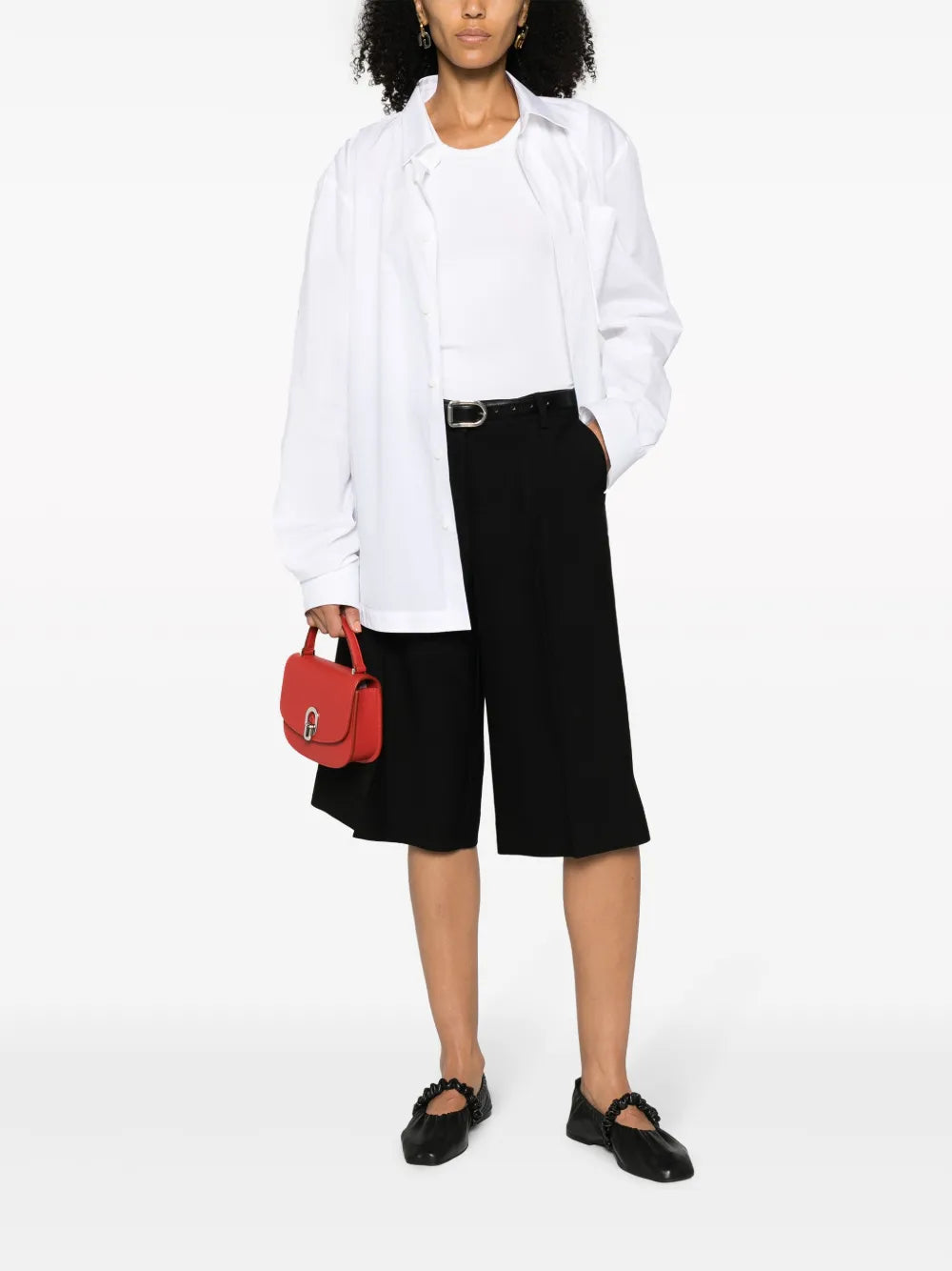 Low-Rise Wide-Leg Tailored Shorts
