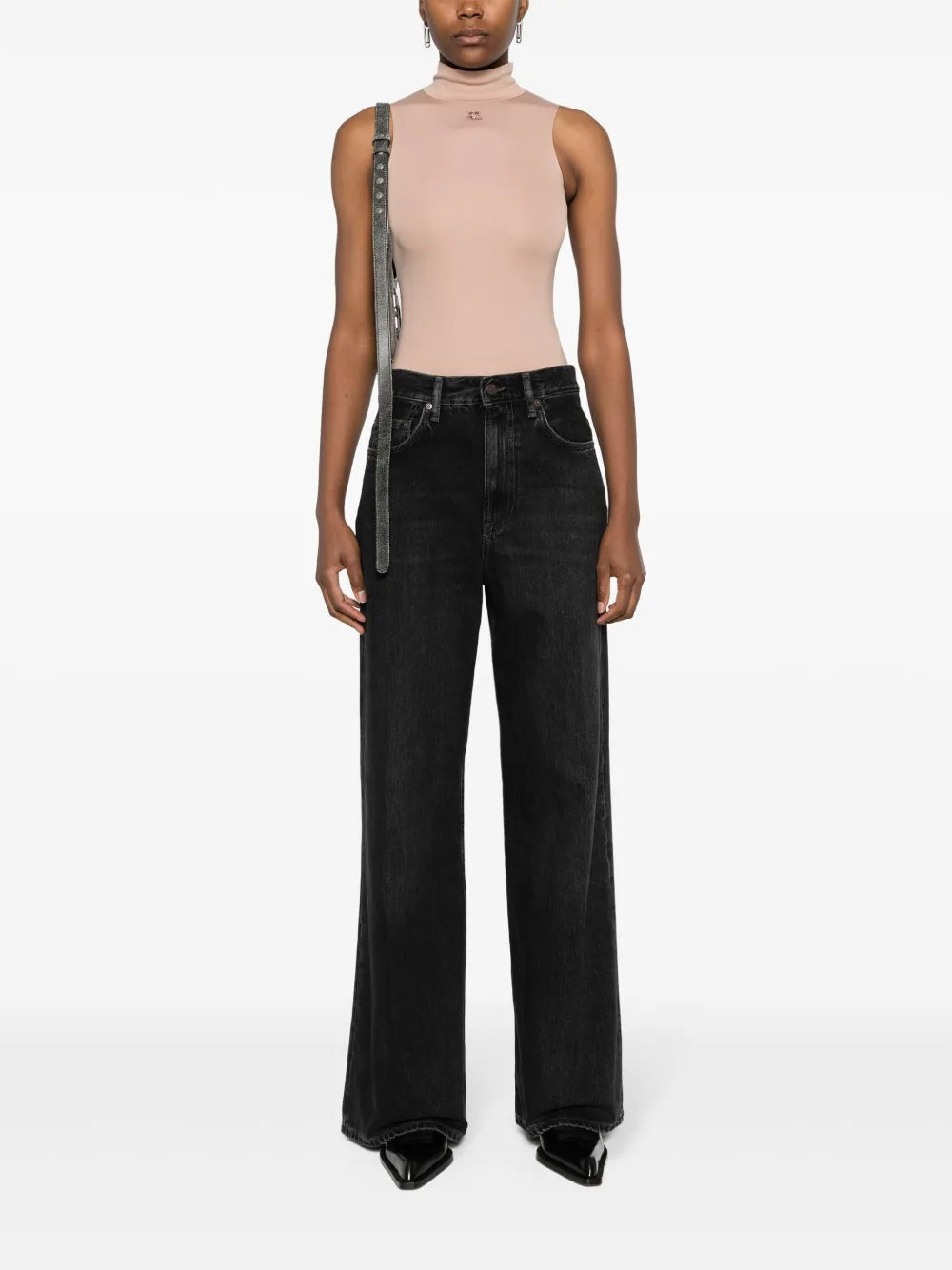 2022F High-Rise Wide-Leg Jeans