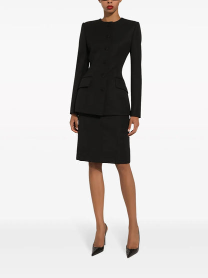 Single-Breasted Collarless Blazer