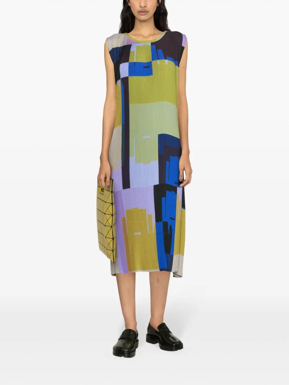 Pull Geometric-Print Plissé Dress