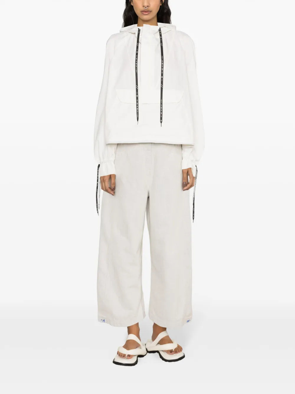 Post High-Rise Wide-Leg Jeans