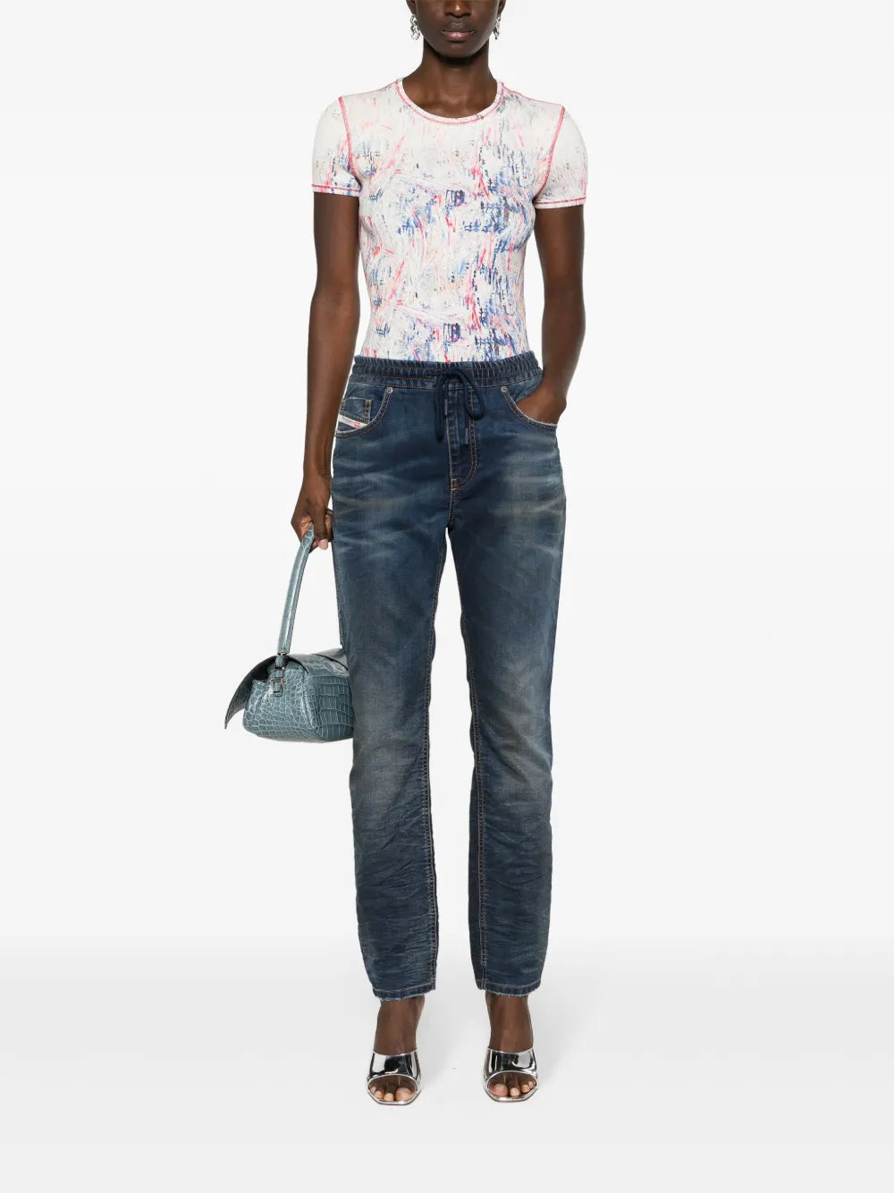 2031 D-Krailey Low-Rise Tapered Jeans