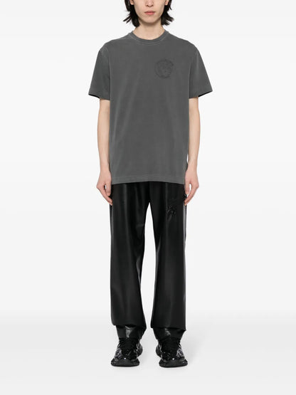 Statue Of Liberty-Embossed Crew Neck T-Shirt