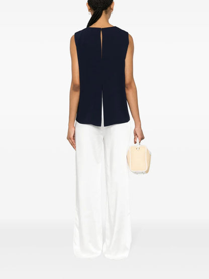 Rear-Slit Cady Blouse