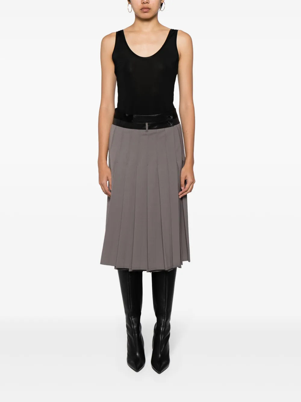 Scoop-Neck Sleeveless Top