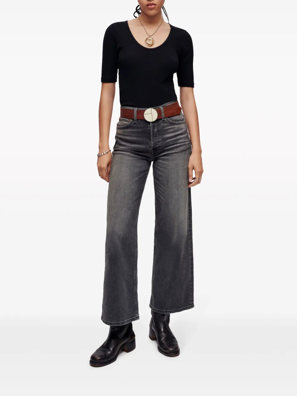 Wide-Leg Cropped Jeans