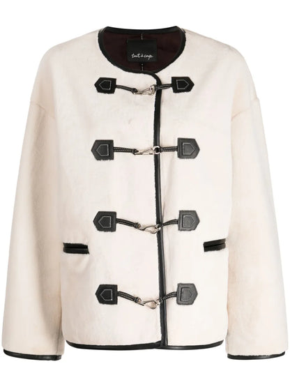 Hook-Fastening Jacket