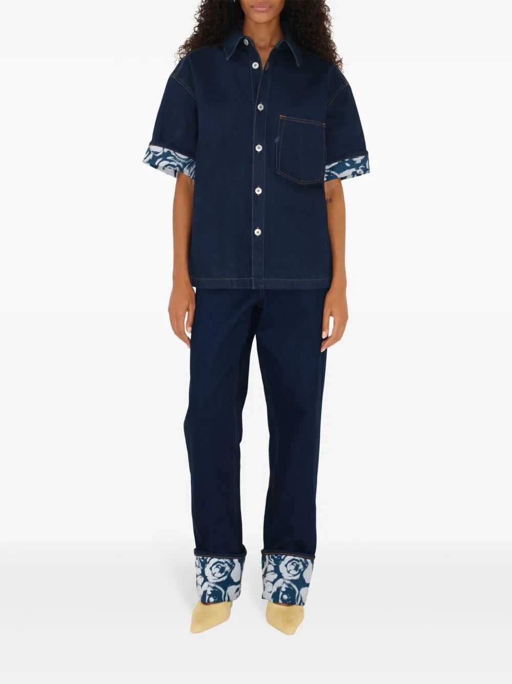 Logo-Patch Straight-Leg Jeans