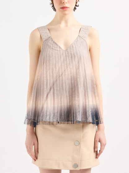 Gradient Lace Pleated Blouse