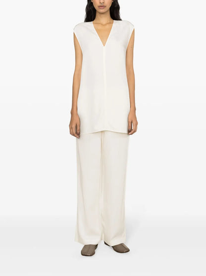 V-Neck Long-Length Vest