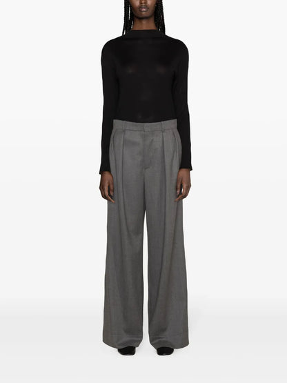 V-Necj Fine-Knit Jumper