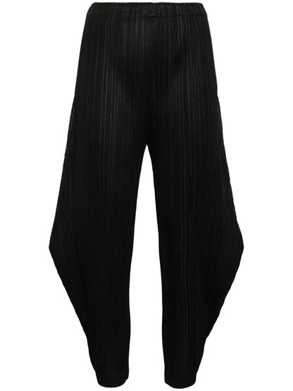 Tapered Pleated Trousers