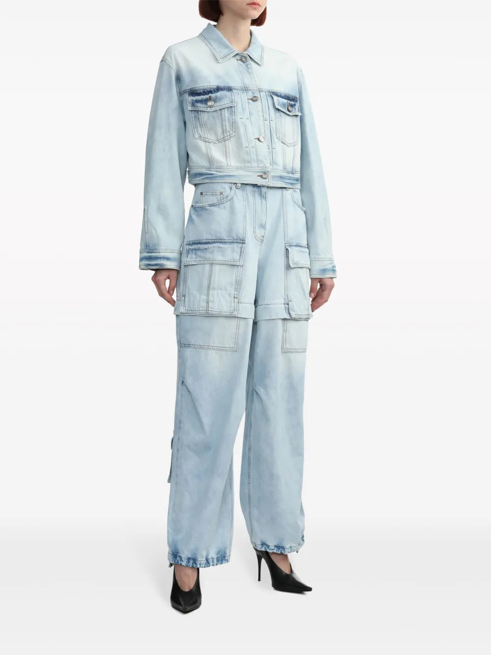 Cargo-Pocket Wide-Leg Jeans
