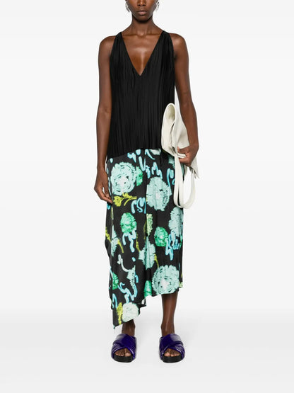 V-Neck Plissé-Effect Blouse