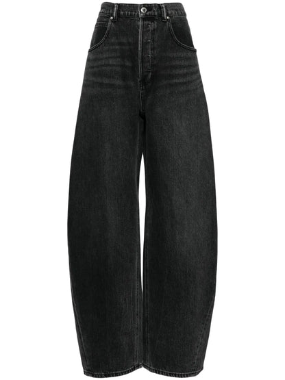 Low-Rise Wide-Leg Jeans