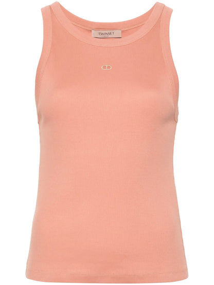 Cut Out-Detail Ribbed Top
