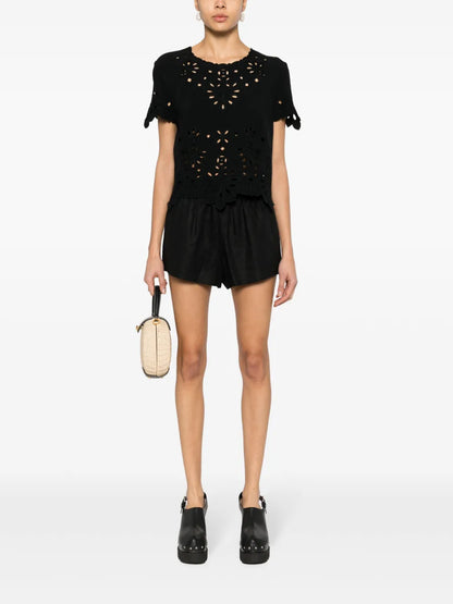 Broderie-Anglaise Blouse