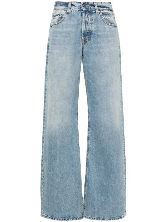 Wide-Leg Jeans