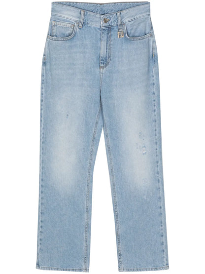 Distressed Cropped Jeans
