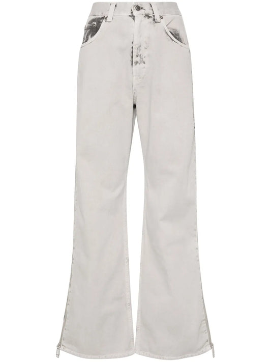 Wide-Leg Jeans