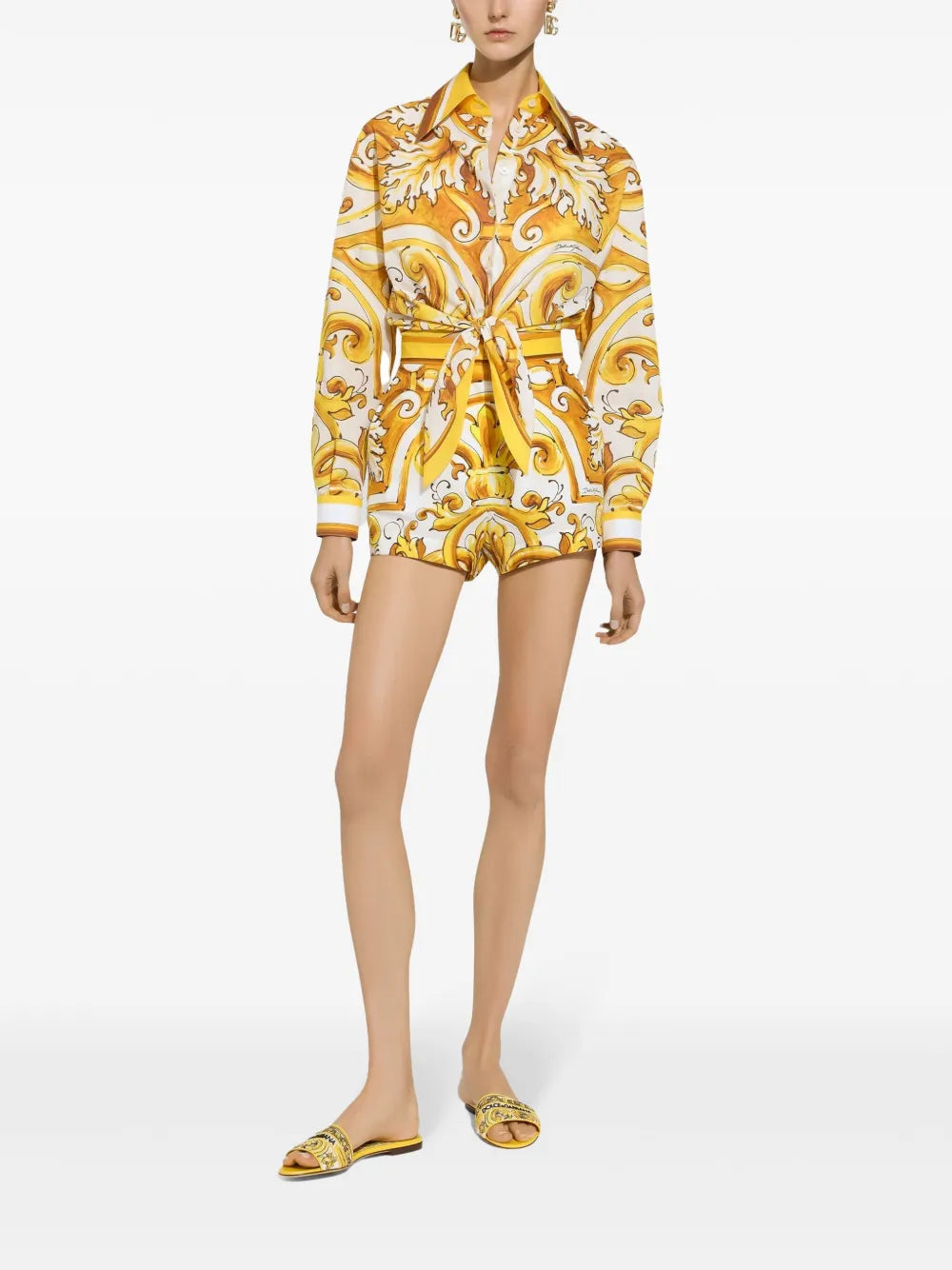 Majolica-Print Knotted Shirt