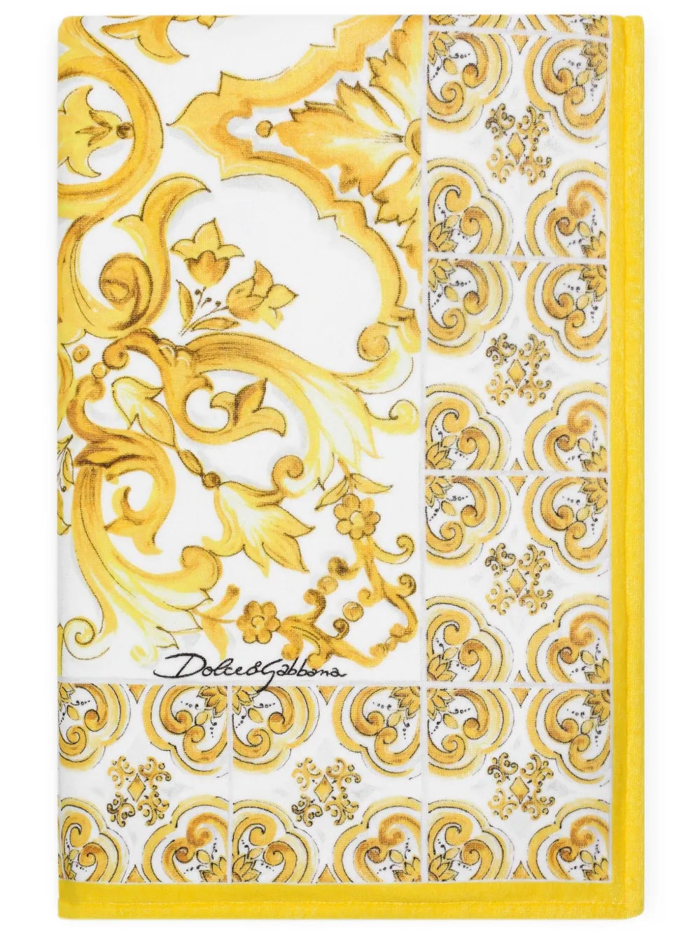 Majolica Print Beach Towel