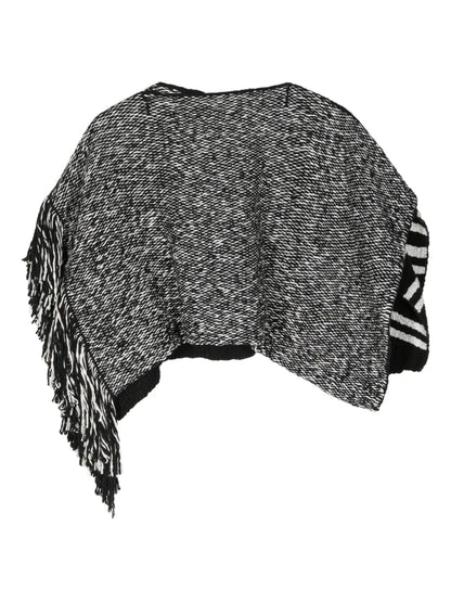 Asymmetric Reversible Cap