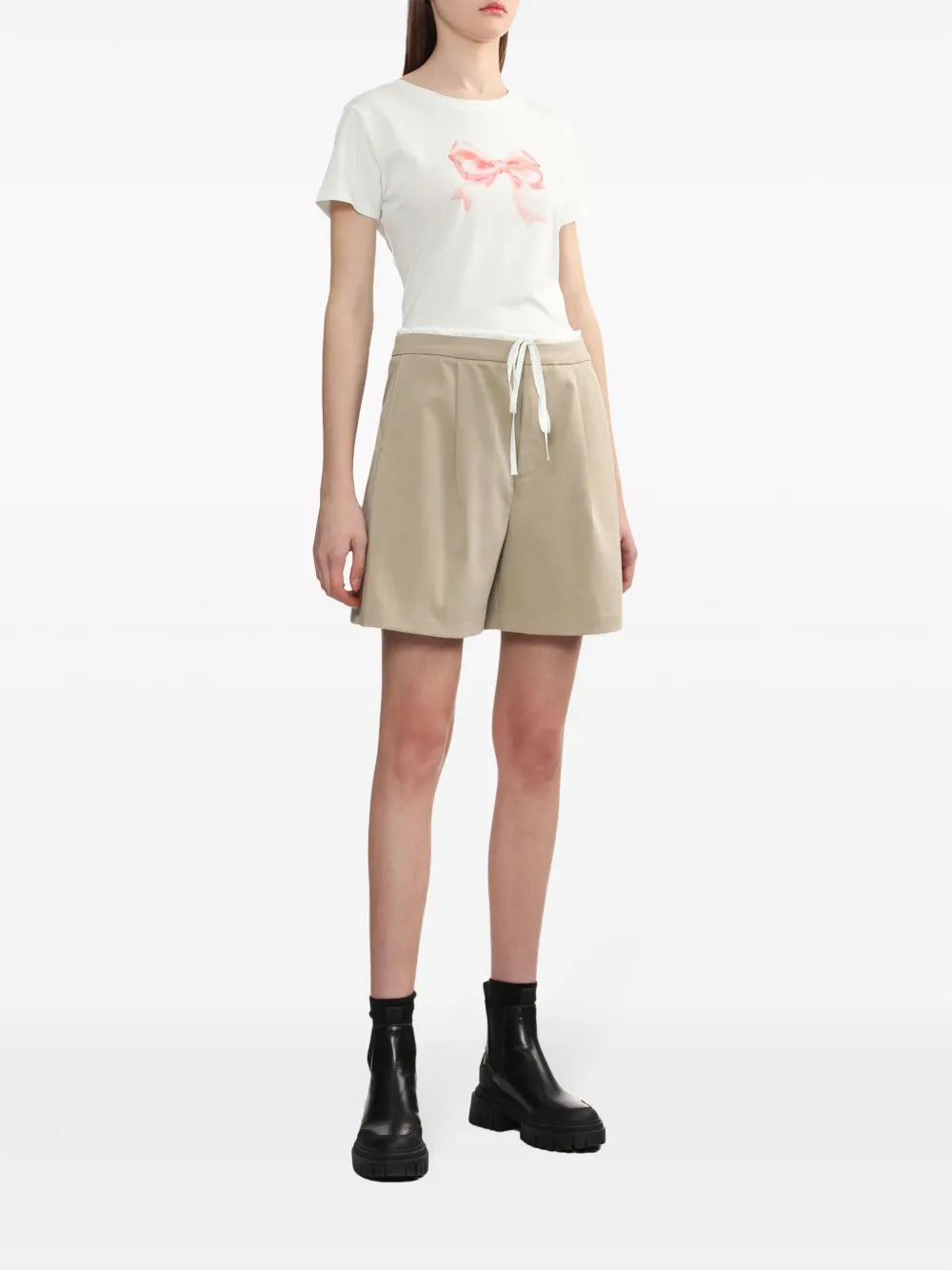 Drawstring Pleated Shorts