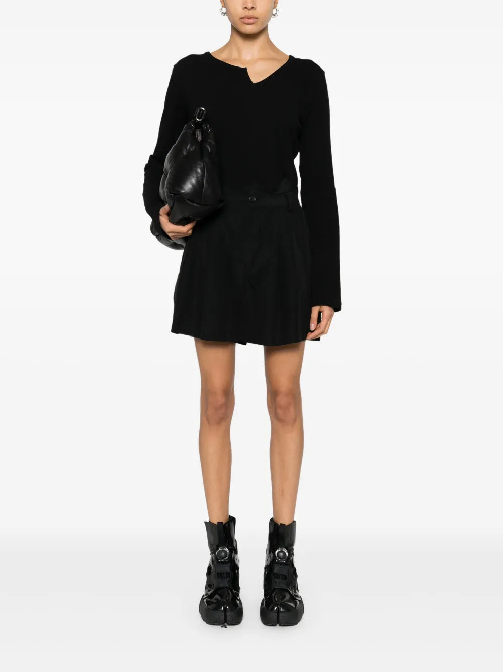 Asymmetric-Edge Shorts