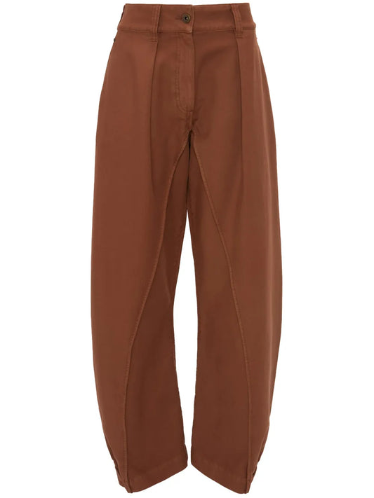 Pleated Balloon Jeans