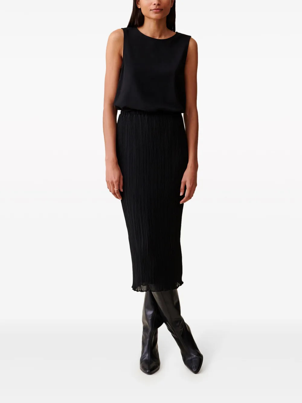 7/8 Round-Neck Dress