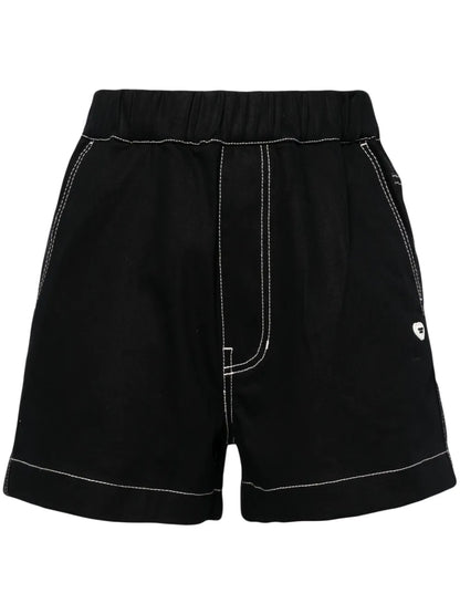Contrasting Trim Mid-Rise Shorts
