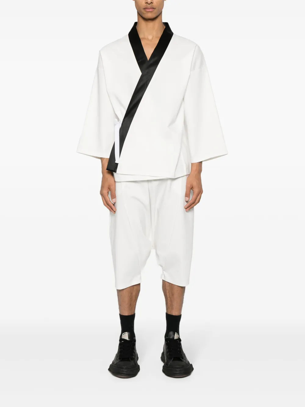 Contrasting-Trim Wrap Jacket