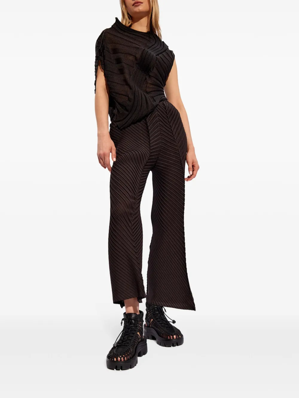 Cropped Trousers