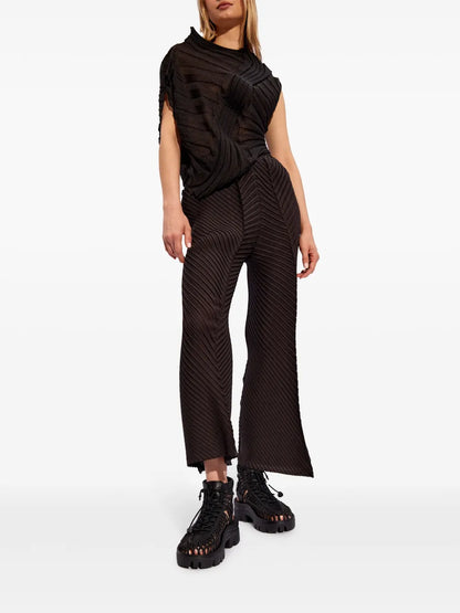 Asymmetric Plissé Crop Top