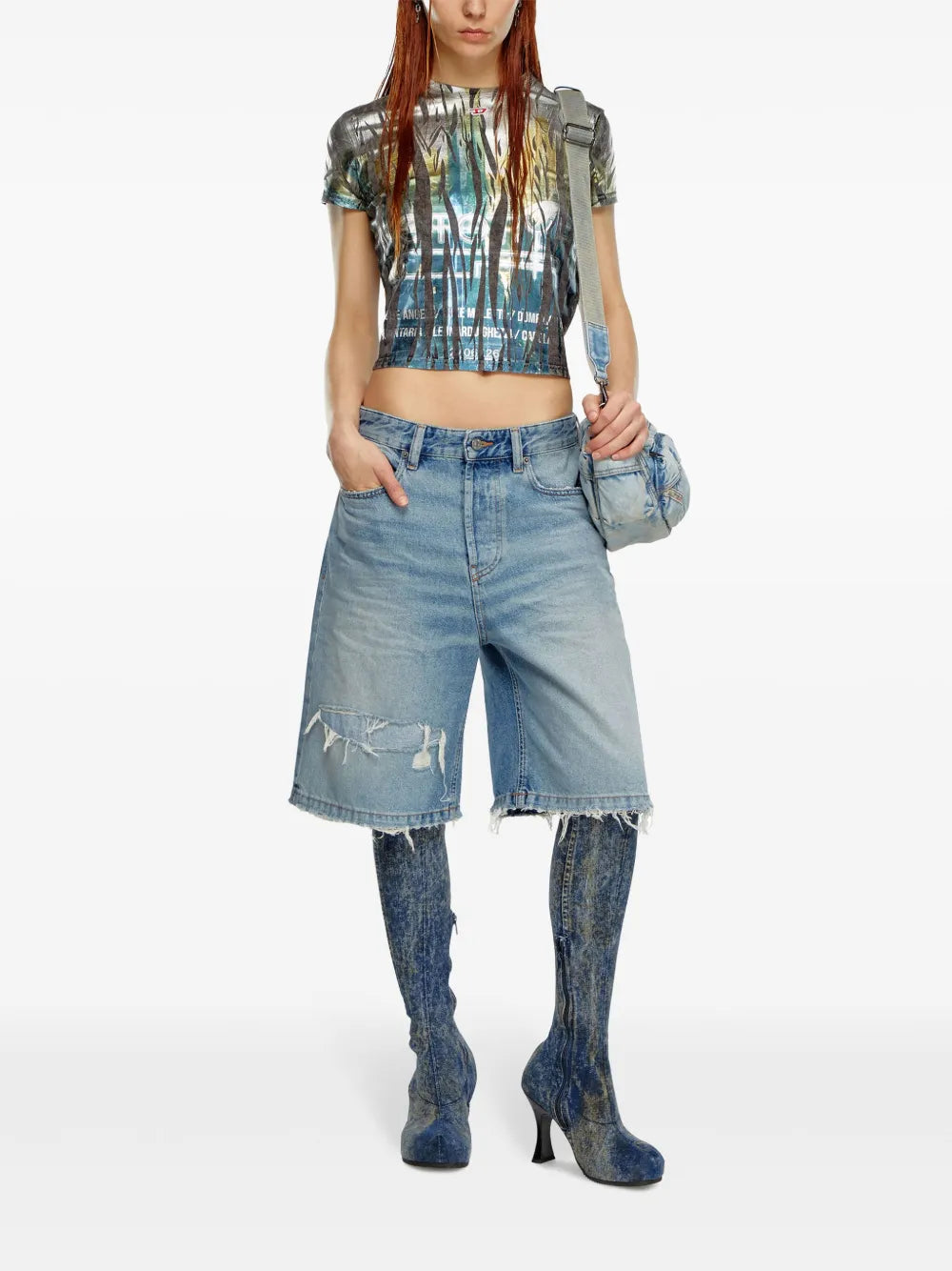 De-Sire Knee Length Shorts