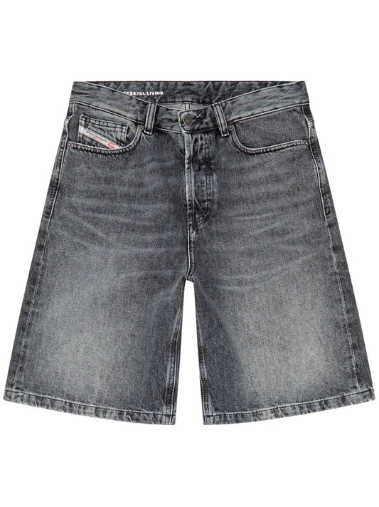 De-Sire Low-Waist Shorts
