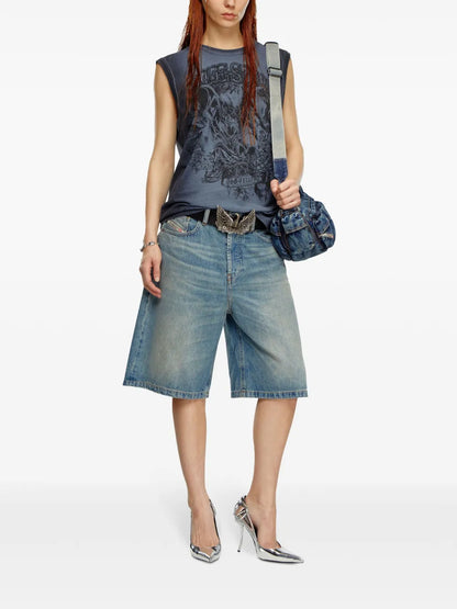 De-Sire Washed Knee-Length Shorts