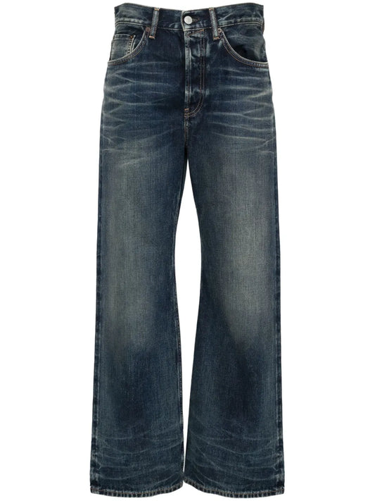 Wide-Leg Jeans