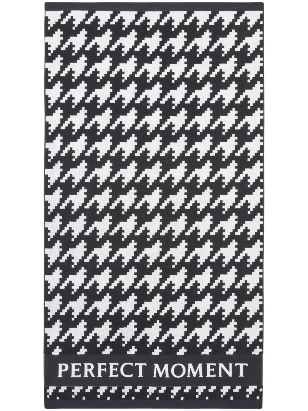Houndstooth-Print Beach Towel