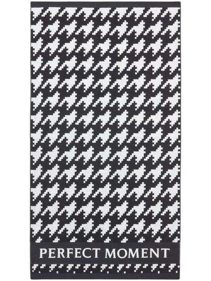 Houndstooth-Print Beach Towel