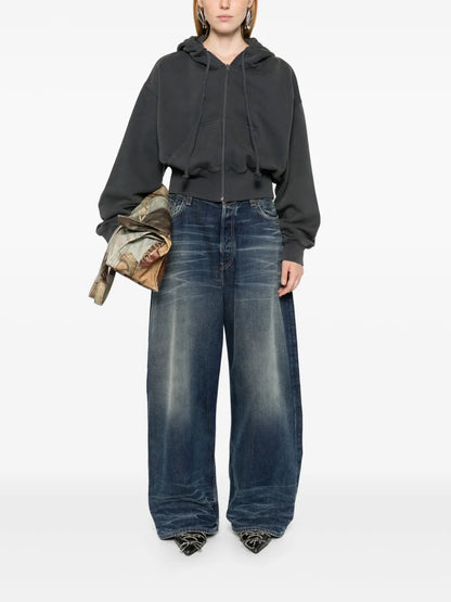 Wide-Leg Jeans
