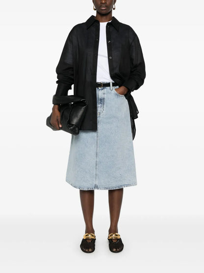Long-Sleeves Buttoned Shirt