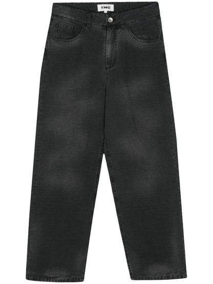 Wide-Leg Washed Jeans