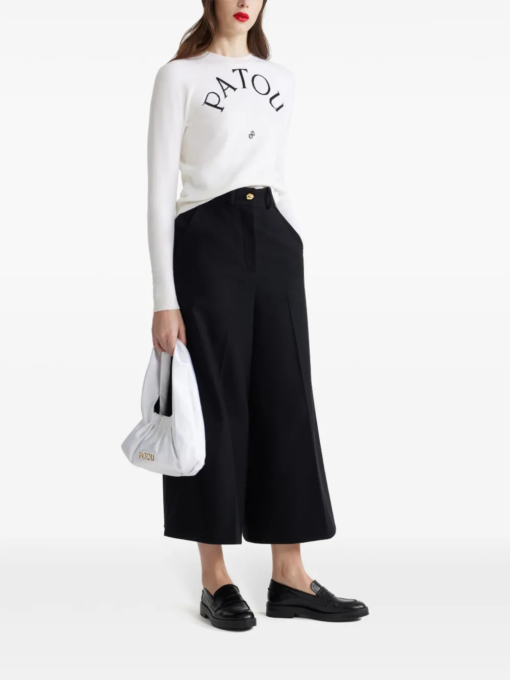 Wide-Leg Jeans