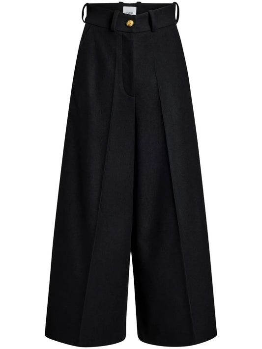 Wide-Leg Jeans
