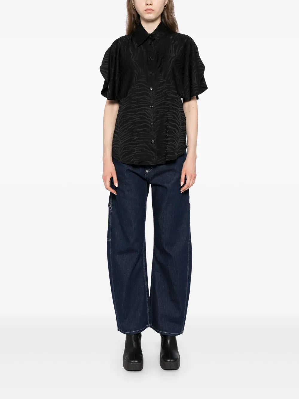 Logo-Patch Straight-Leg Jeans